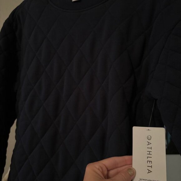 Athleta Retroplush Quilted Crewneck Sweatshirt - Picture 5 of 7